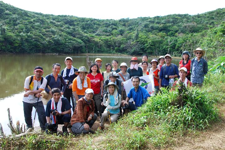 23.jpg - 23--在大熱天走到了大天池當然要多拍幾張照