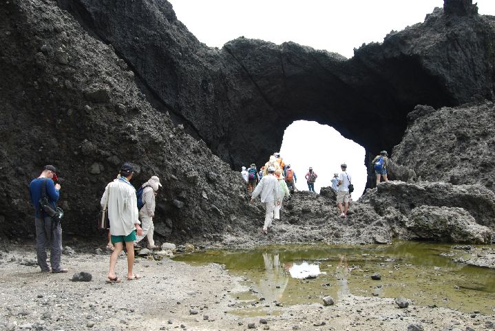 62.jpg - 62--到情人洞可是要從公路旁的小叉路轉進入